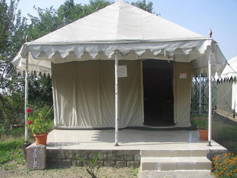 Tatva Bir Tents And Hotel Kangar Exterior foto